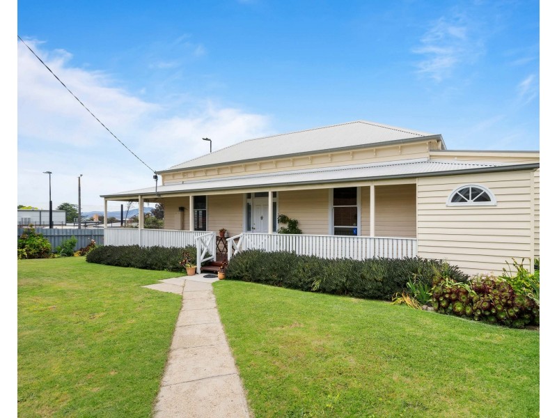 2 George Road, Ararat VIC 3377