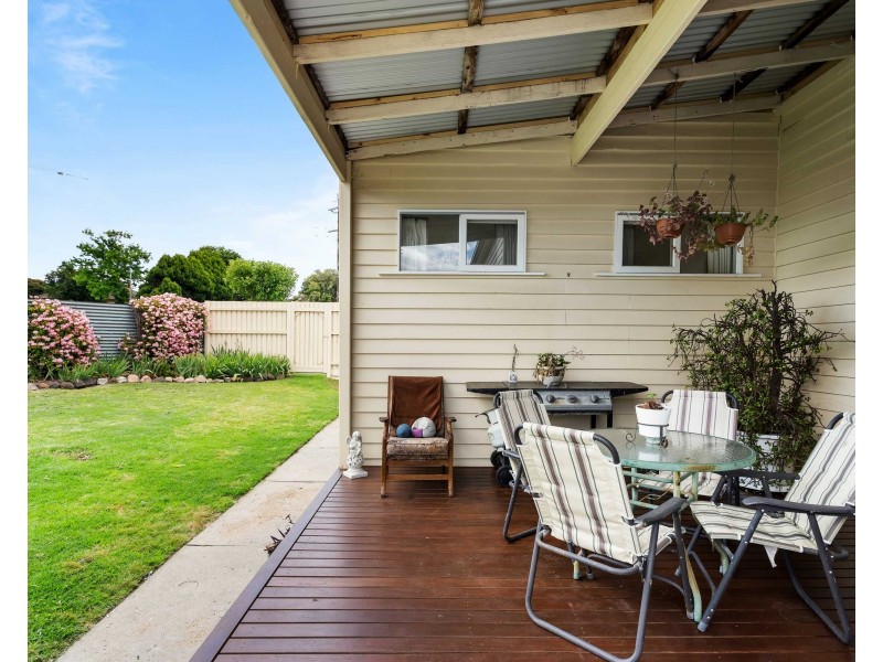 2 George Road, Ararat VIC 3377