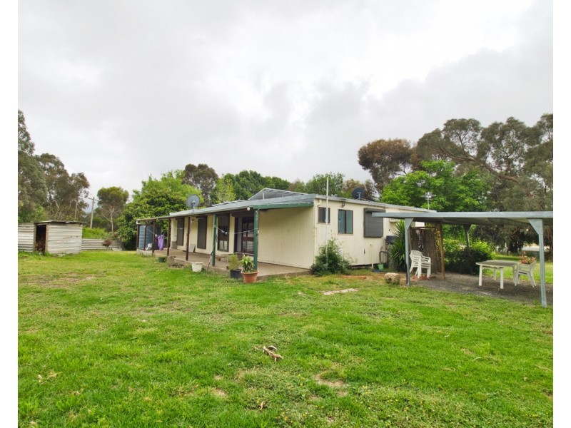 56 Clarke Street, Elmhurst VIC 3469
