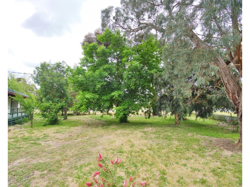 56 Clarke Street, Elmhurst VIC 3469