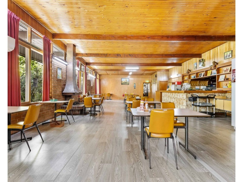 218 Western Highway, Ararat VIC 3377