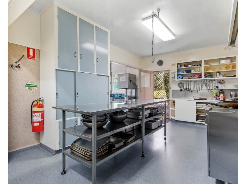 218 Western Highway, Ararat VIC 3377