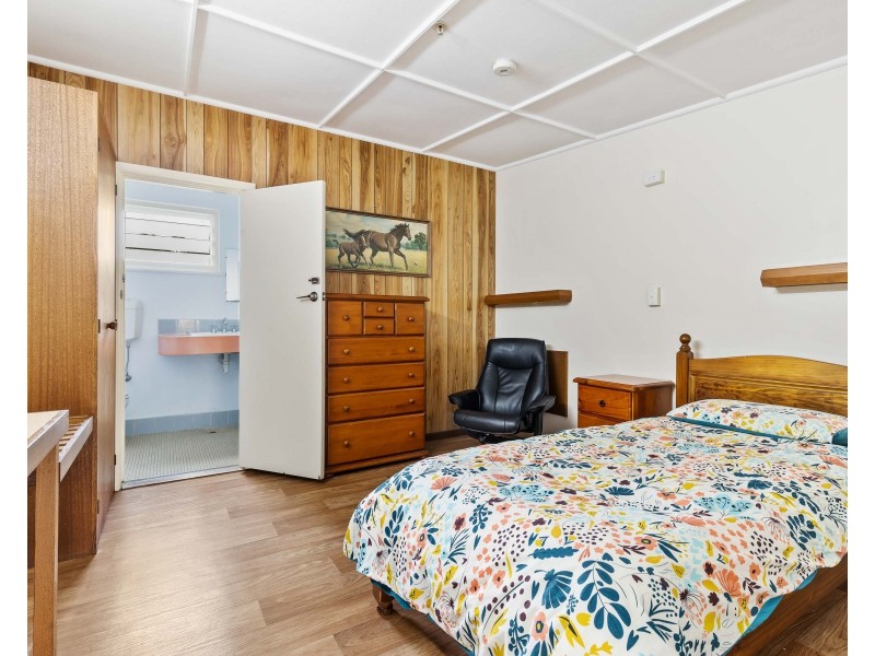 218 Western Highway, Ararat VIC 3377