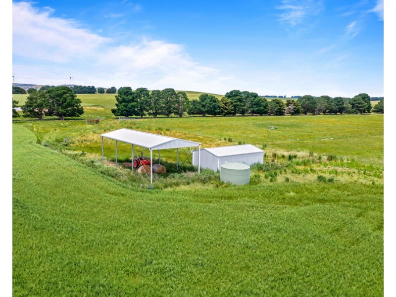 ‘ Kalymna West’ Andrews Lane, Maroona VIC 3377