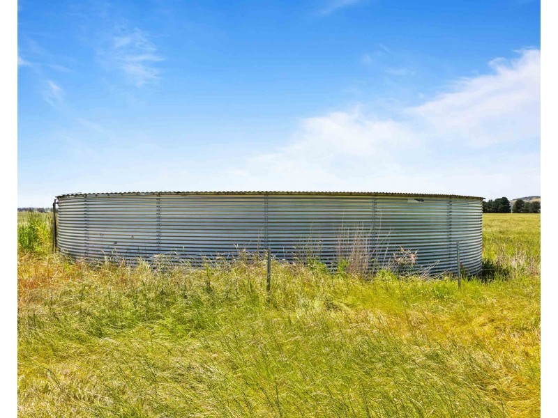 ‘ Kalymna West’ Andrews Lane, Maroona VIC 3377