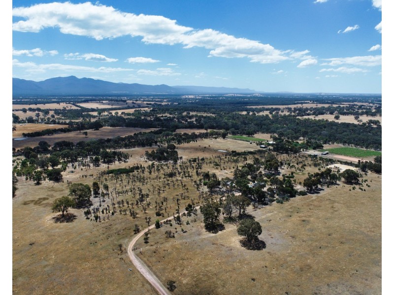 128 White Patch Road, Moyston VIC 3377