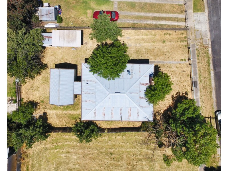 6 Steven Crescent, Ararat VIC 3377