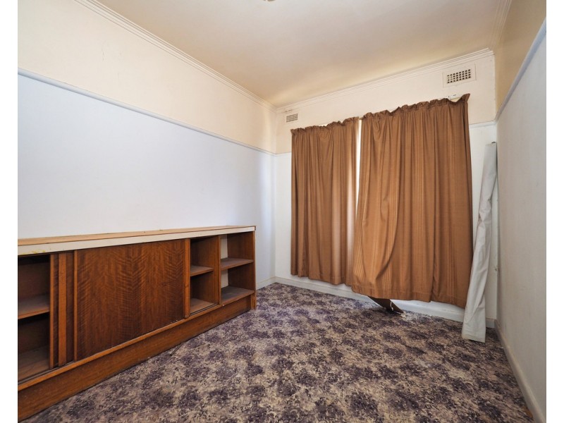 6 Steven Crescent, Ararat VIC 3377