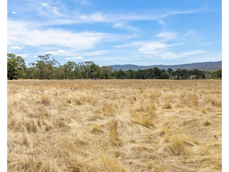 Lot 26B,32,33 Cemetery Road, Landsborough VIC 3384