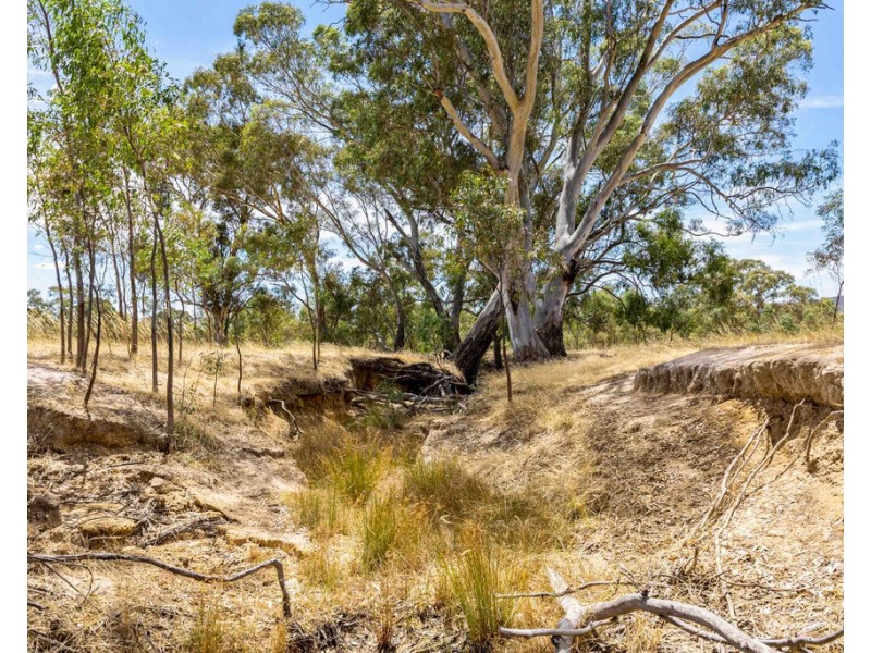 Lot 26B,32,33 Cemetery Road, Landsborough VIC 3384