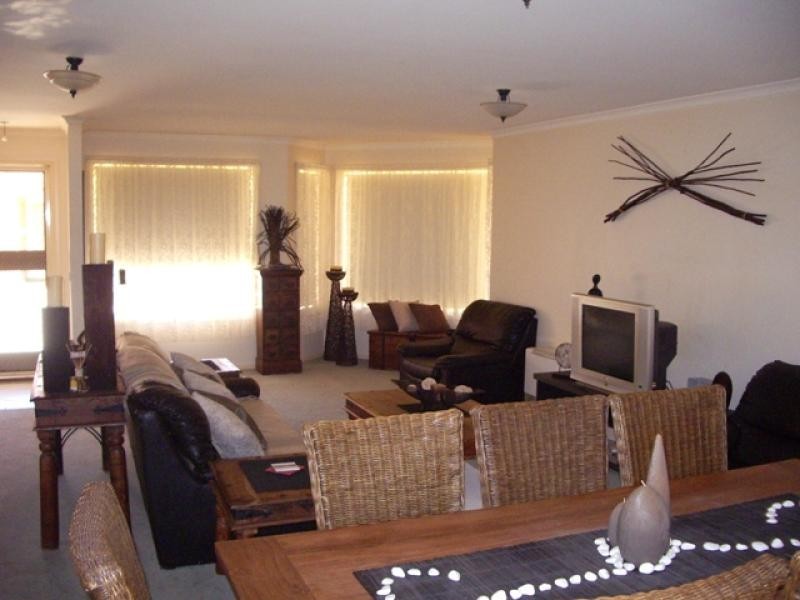 Unit 1/20-22 Hewitt St, Ararat VIC 3377