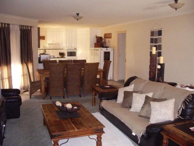 Unit 1/20-22 Hewitt St, Ararat VIC 3377