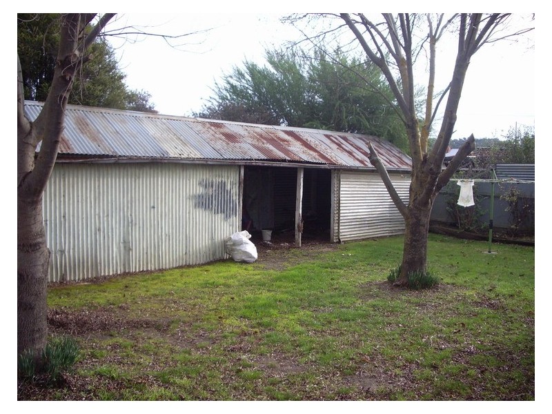 4 Bell Street, Ararat VIC 3377