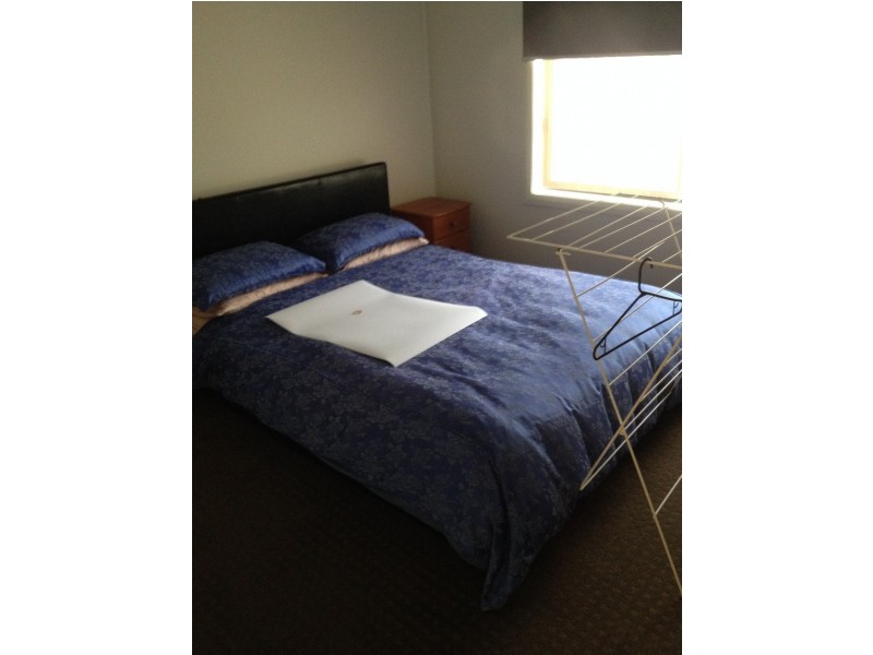 Unit 1-4 Beveridge St, Ararat VIC 3377