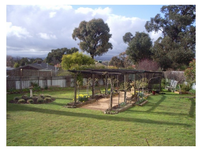 5 Kimbarra Court, Ararat VIC 3377