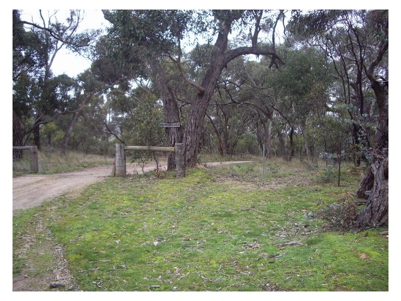 10 Salvation Gully Road, Ararat VIC 3377