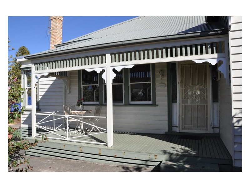 1 Banfield Street, Ararat VIC 3377