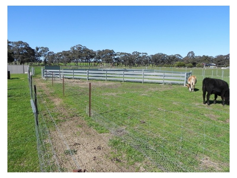 8092 Donald-Stawell Road, Stawell VIC 3380