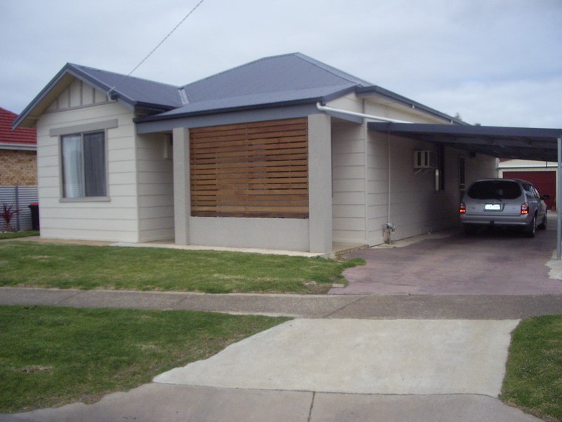 9 Elizabeth Street, Ararat VIC 3377