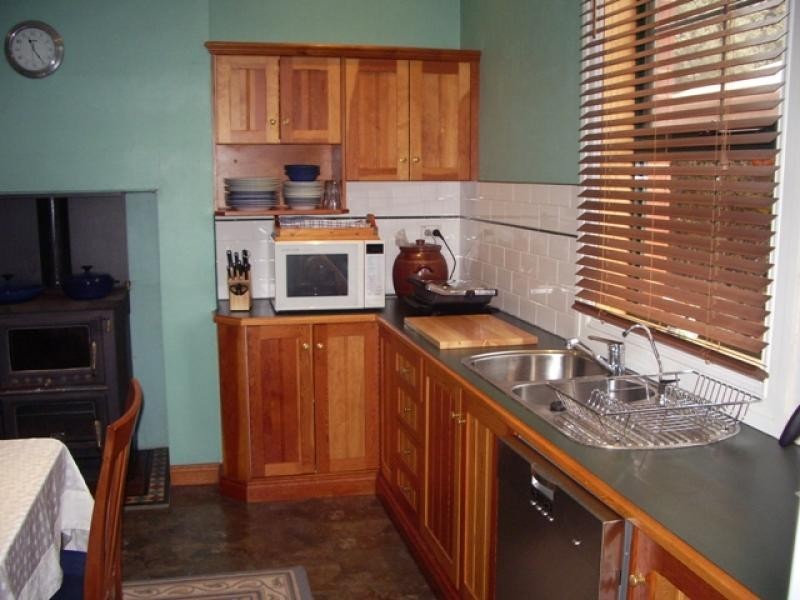 26 Barkly St West, Ararat VIC 3377