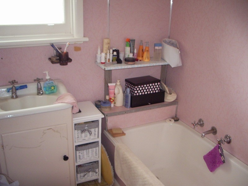 126 Montgomery Street, Lake Bolac VIC 3351