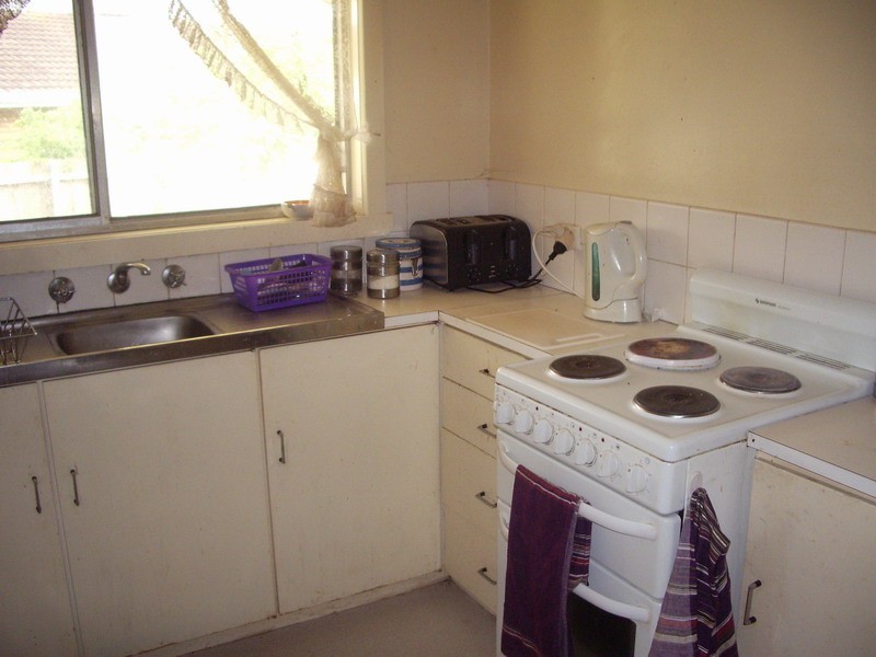 131 Montgomery Street, Lake Bolac VIC 3351