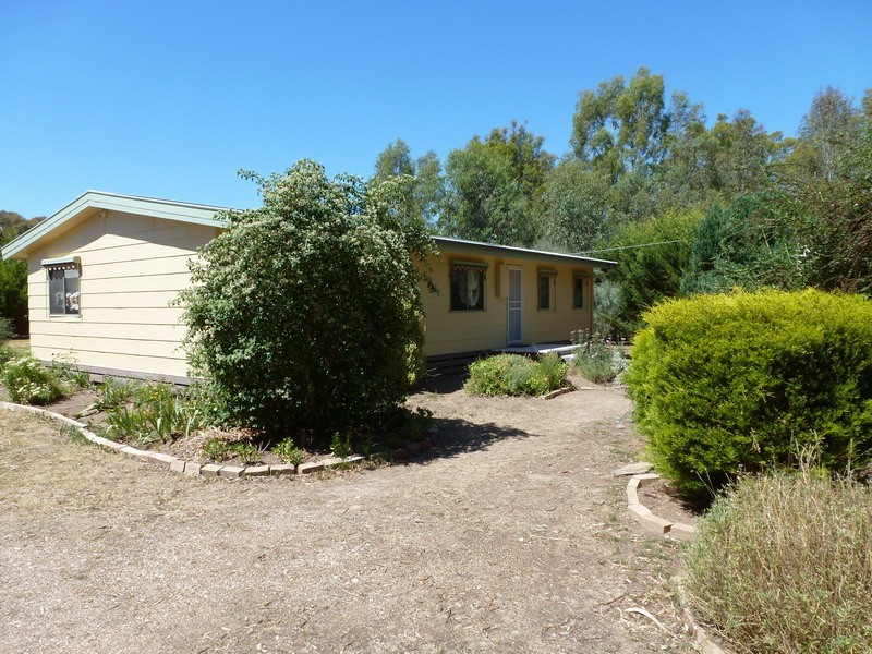 21 Green Street, Elmhurst VIC 3469