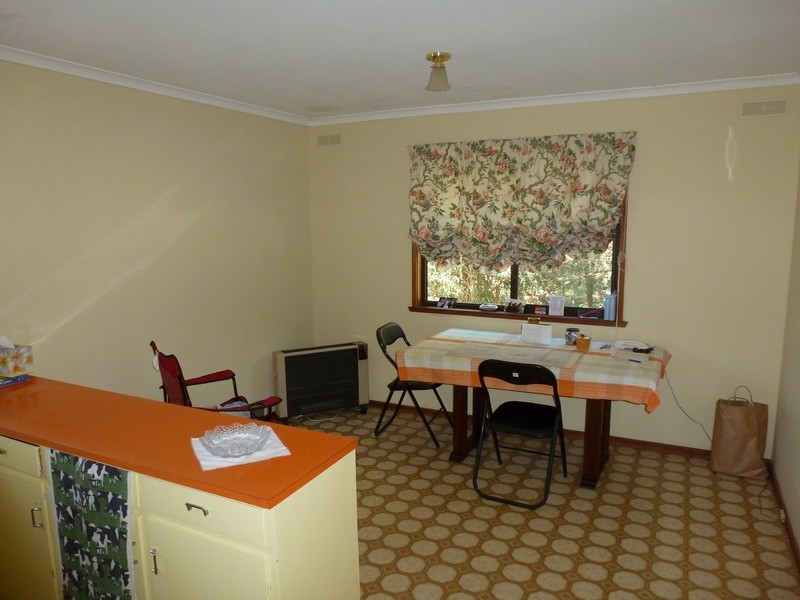 21 Green Street, Elmhurst VIC 3469