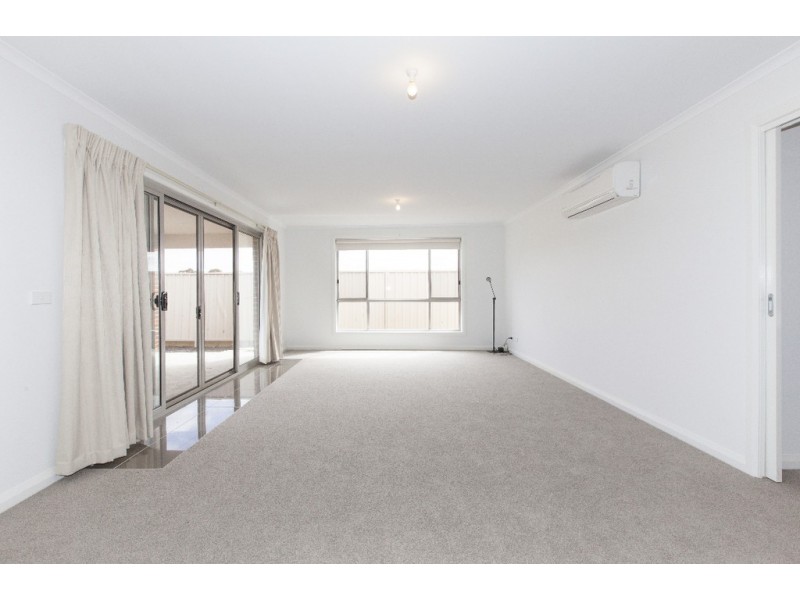 2/4 Beveridge Street, Ararat VIC 3377