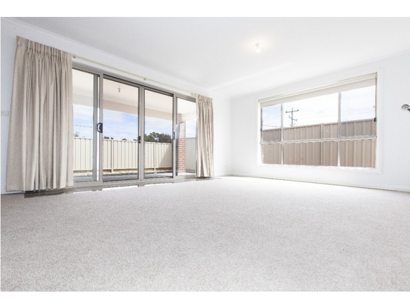 2/4 Beveridge Street, Ararat VIC 3377