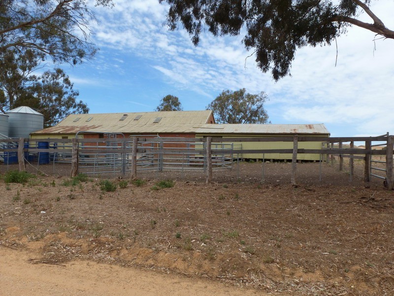 327 Tatyoon North Road, Ararat VIC 3377