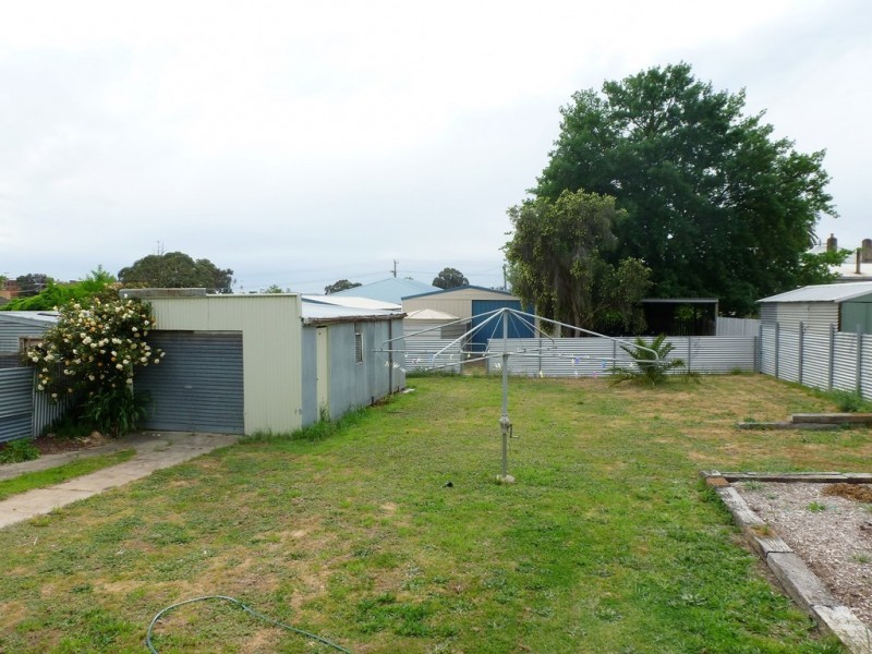 36 Carey Street, Ararat VIC 3377