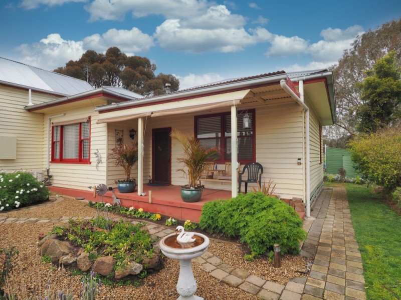 35-37 Memorial Road, Glenthompson VIC 3293