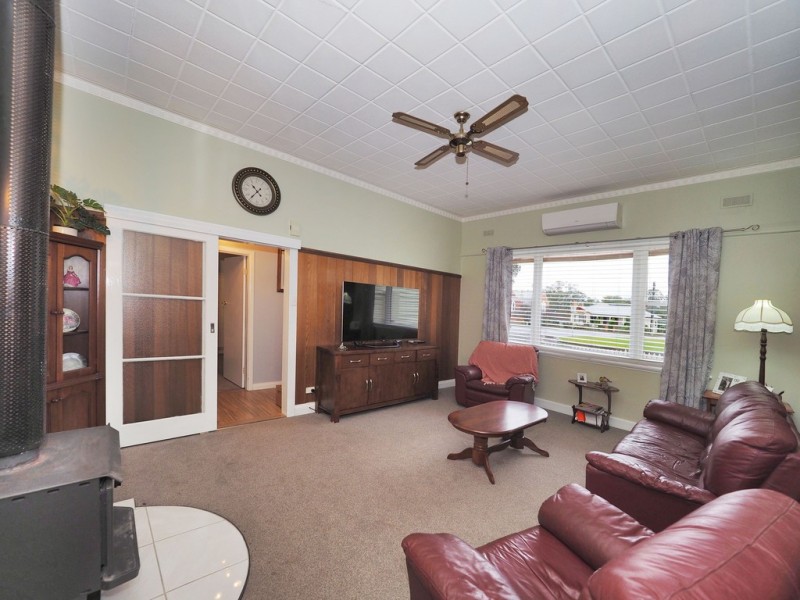 35-37 Memorial Road, Glenthompson VIC 3293