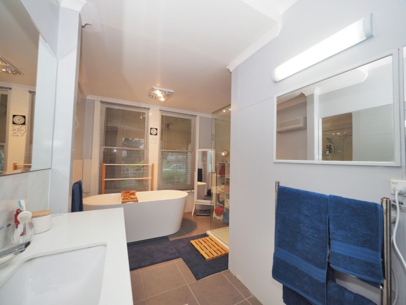 35-37 Memorial Road, Glenthompson VIC 3293