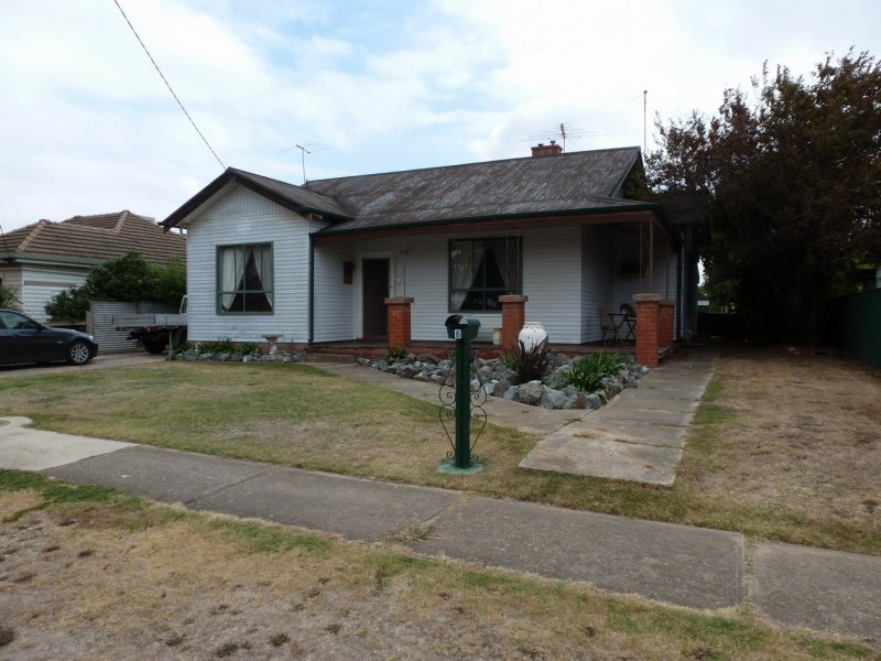 6 Queen Street South, Ararat VIC 3377