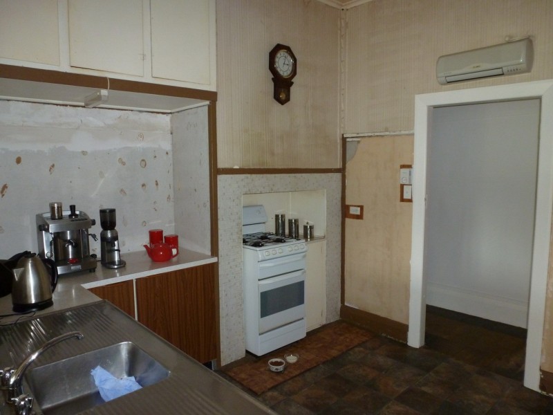 6 Queen Street South, Ararat VIC 3377