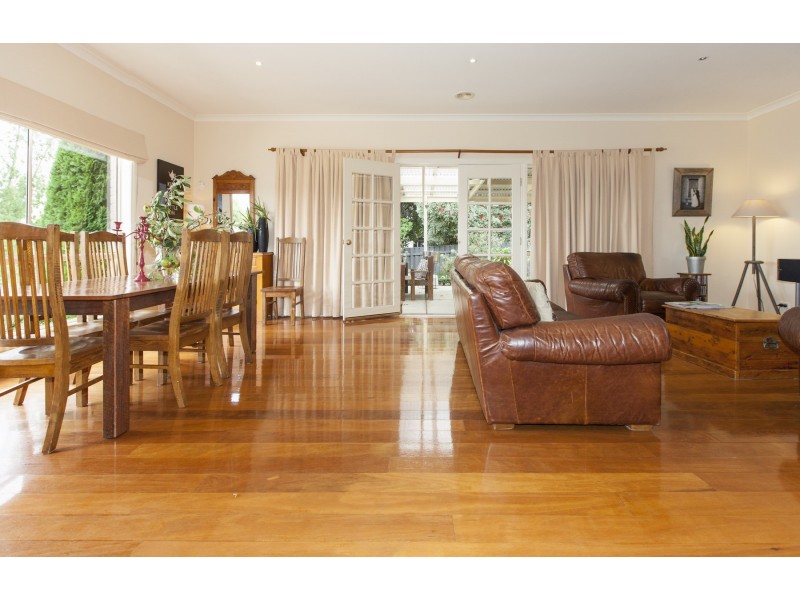 17 Brewster Road, Ararat VIC 3377