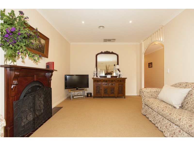 17 Brewster Road, Ararat VIC 3377