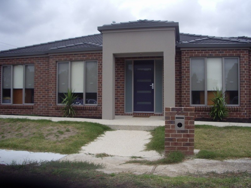 2A Kneebone Street, Ararat VIC 3377
