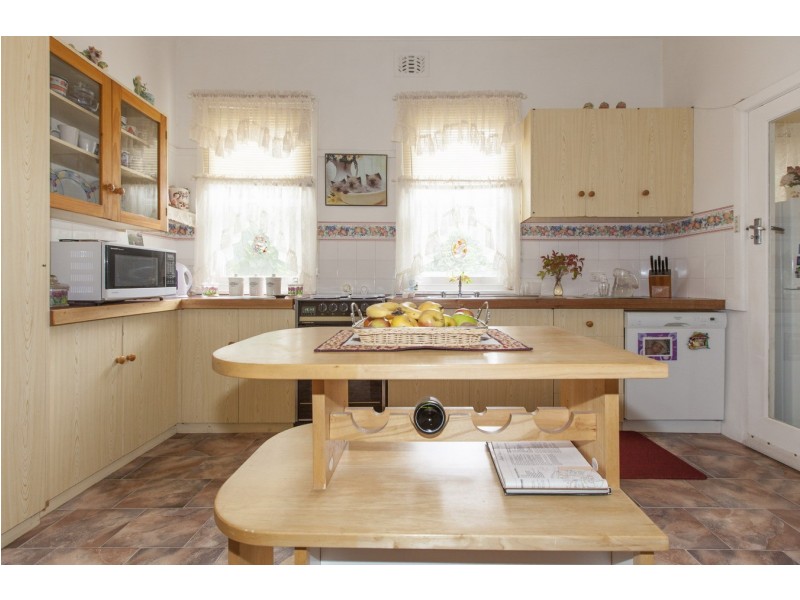 43 View Point Street, Ararat VIC 3377