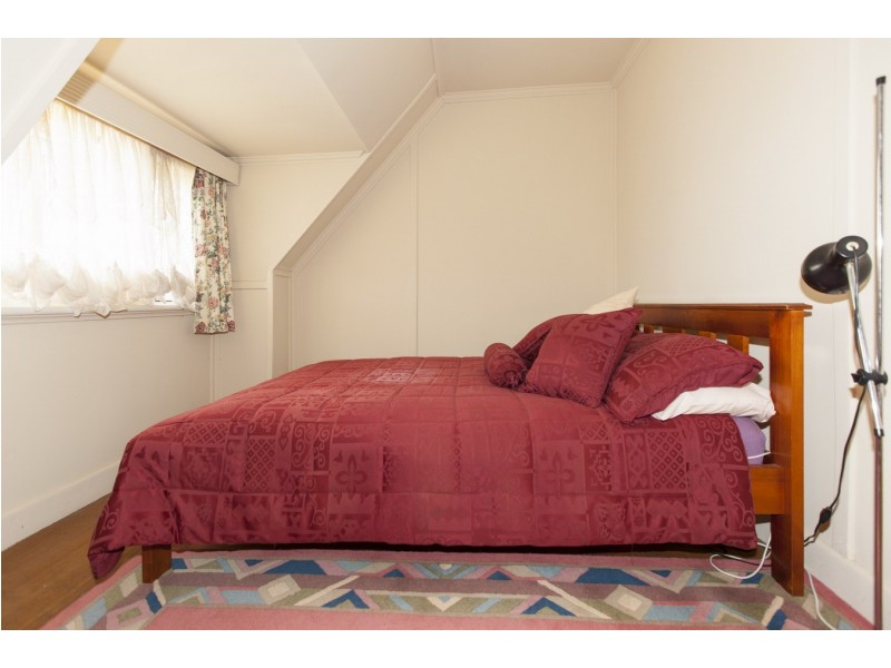 43 View Point Street, Ararat VIC 3377