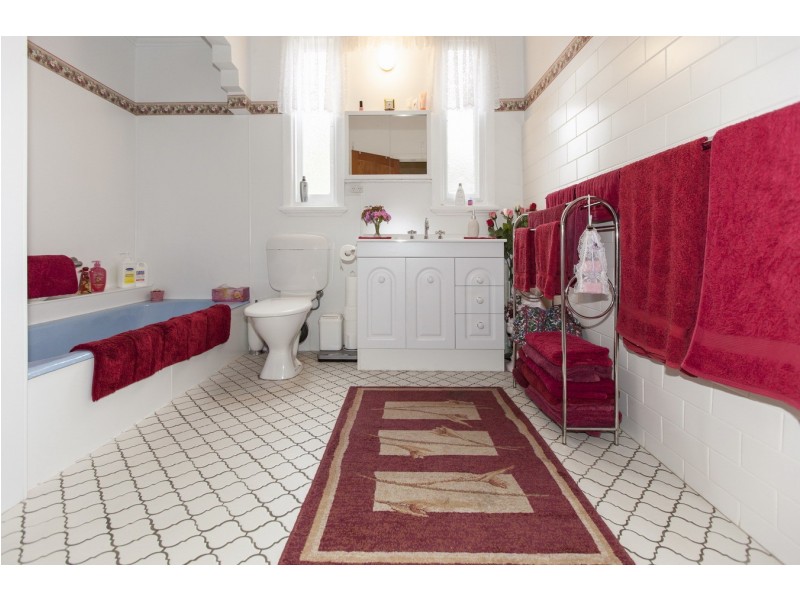 43 View Point Street, Ararat VIC 3377