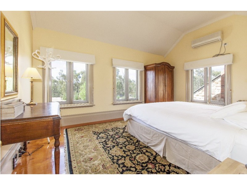 62 Rowe Road, Halls Gap VIC 3381