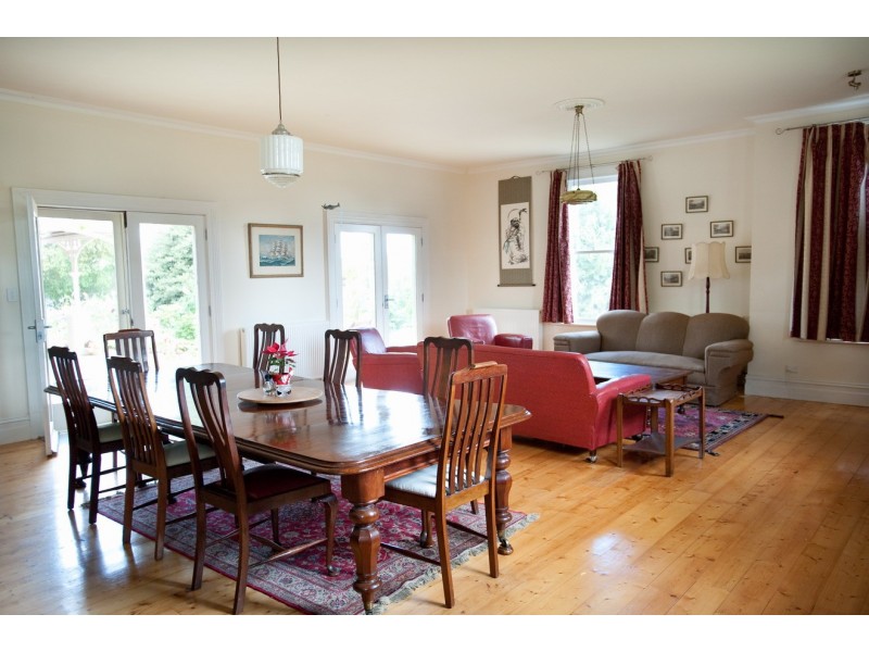 54 Churchill Avenue, Ararat VIC 3377