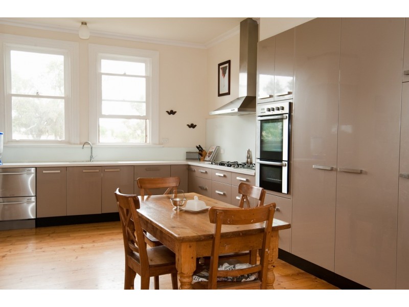 54 Churchill Avenue, Ararat VIC 3377