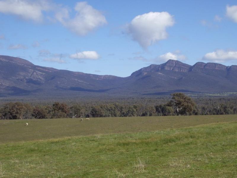 697 Redmans Road, Moyston VIC 3377