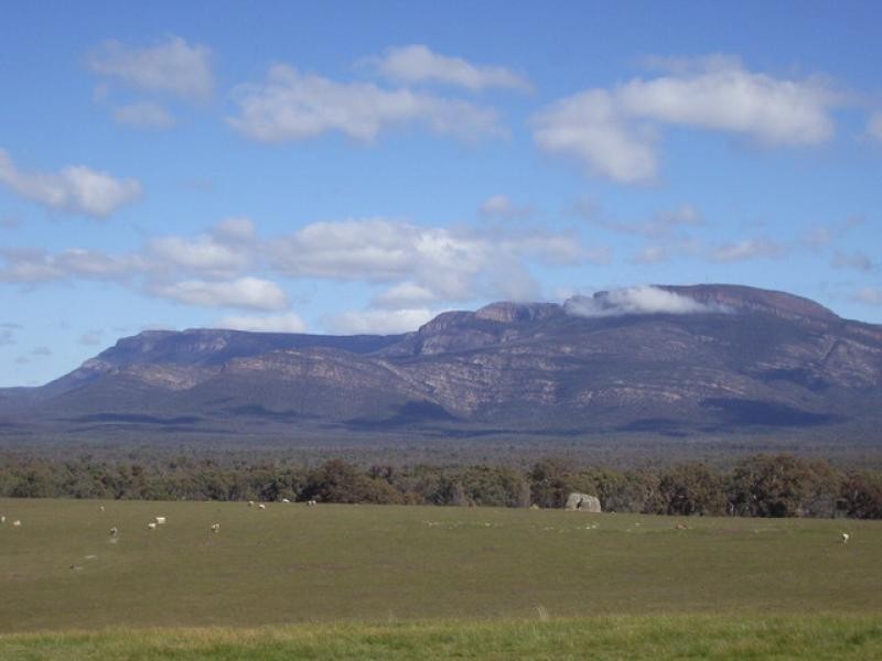 697 Redmans Road, Moyston VIC 3377