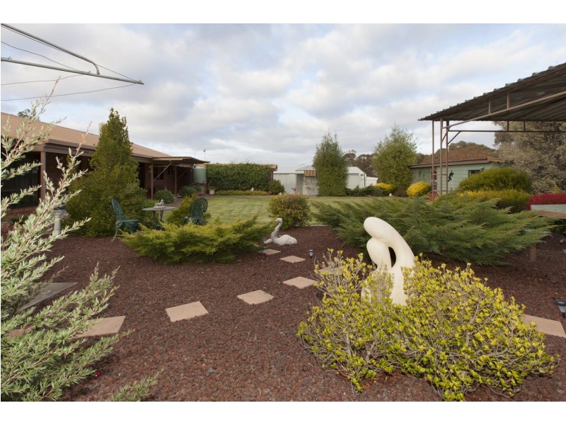 2 Bryant Road, Ararat VIC 3377