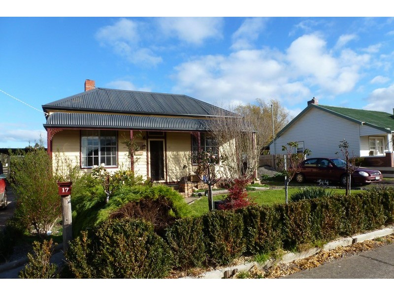 17 Elizabeth Street, Ararat VIC 3377